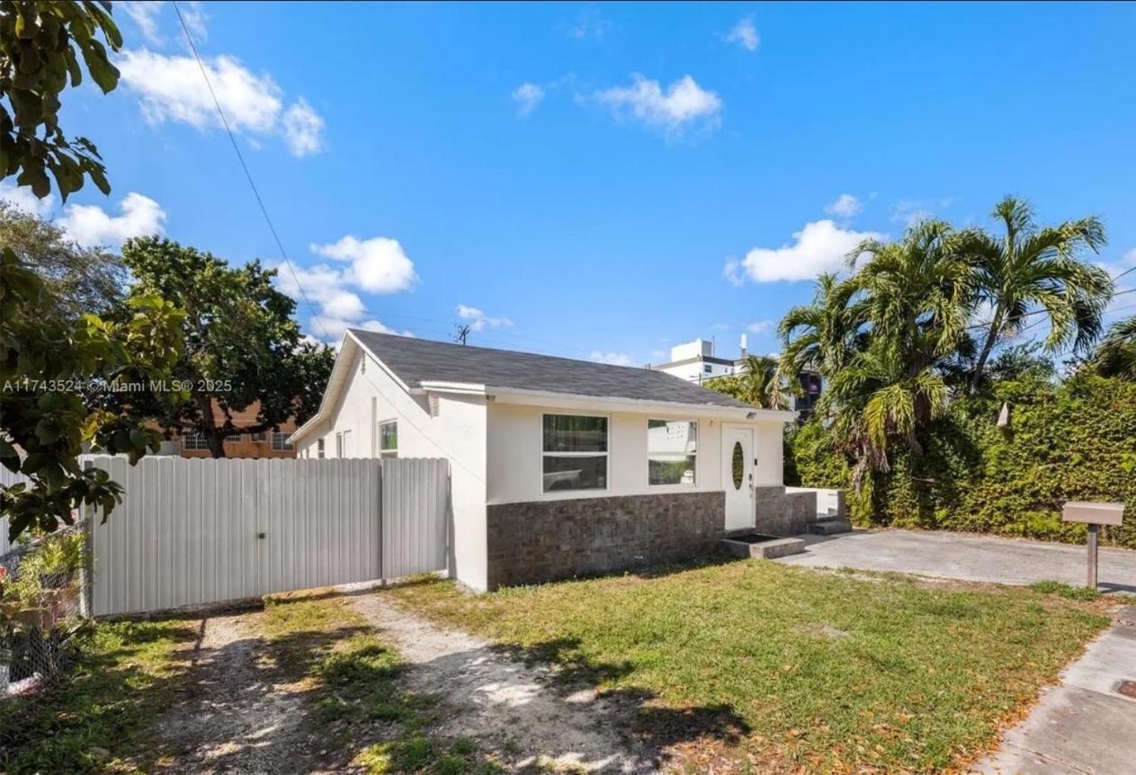 Сasa de vacaciones House In The Heart Of Miami